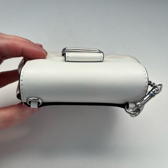 Coach Morgan Card Case On A Chain In Signature Canvas - Picture 4 of 10